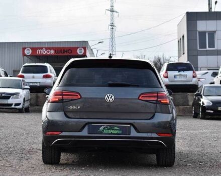 Серый Фольксваген Гольф, объемом двигателя 0 л и пробегом 141 тыс. км за 13200 $, фото 2 на Automoto.ua