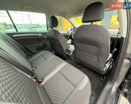 Серый Фольксваген Гольф, объемом двигателя 1.6 л и пробегом 234 тыс. км за 15900 $, фото 44 на Automoto.ua