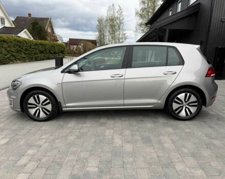 Серый Фольксваген Гольф, объемом двигателя 0 л и пробегом 101 тыс. км за 11000 $, фото 4 на Automoto.ua