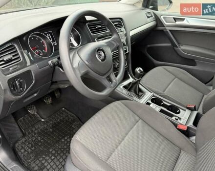 Серый Фольксваген Гольф, объемом двигателя 1 л и пробегом 230 тыс. км за 11300 $, фото 32 на Automoto.ua