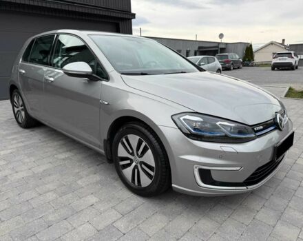 Серый Фольксваген Гольф, объемом двигателя 0 л и пробегом 101 тыс. км за 11000 $, фото 2 на Automoto.ua