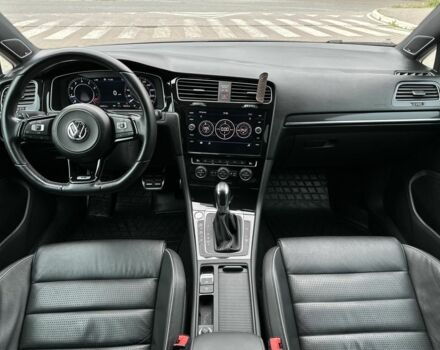 Серый Фольксваген Гольф, объемом двигателя 2 л и пробегом 52 тыс. км за 24950 $, фото 10 на Automoto.ua