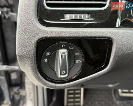 Серый Фольксваген Гольф, объемом двигателя 1.6 л и пробегом 234 тыс. км за 15300 $, фото 51 на Automoto.ua