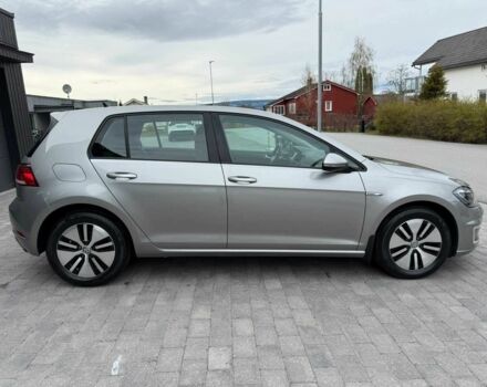 Серый Фольксваген Гольф, объемом двигателя 0 л и пробегом 101 тыс. км за 11000 $, фото 3 на Automoto.ua