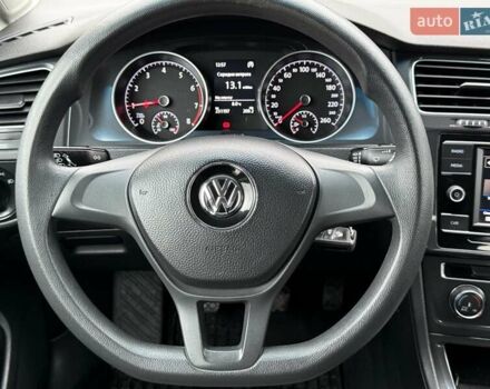 Серый Фольксваген Гольф, объемом двигателя 1 л и пробегом 230 тыс. км за 11300 $, фото 50 на Automoto.ua