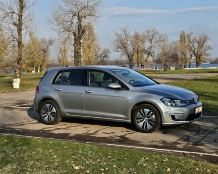 Серый Фольксваген Гольф, объемом двигателя 0 л и пробегом 87 тыс. км за 13000 $, фото 2 на Automoto.ua