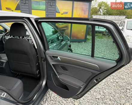 Серый Фольксваген Гольф, объемом двигателя 1.6 л и пробегом 234 тыс. км за 15900 $, фото 48 на Automoto.ua