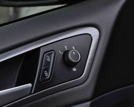 Серый Фольксваген Гольф, объемом двигателя 0 л и пробегом 141 тыс. км за 13200 $, фото 16 на Automoto.ua