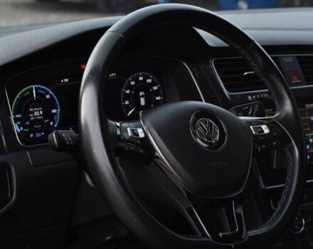 Серый Фольксваген Гольф, объемом двигателя 0 л и пробегом 141 тыс. км за 13200 $, фото 11 на Automoto.ua