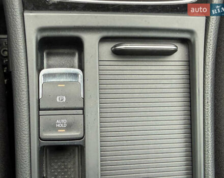 Серый Фольксваген Гольф, объемом двигателя 1.6 л и пробегом 234 тыс. км за 15300 $, фото 57 на Automoto.ua