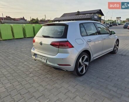 Серый Фольксваген Гольф, объемом двигателя 1.6 л и пробегом 290 тыс. км за 15000 $, фото 4 на Automoto.ua