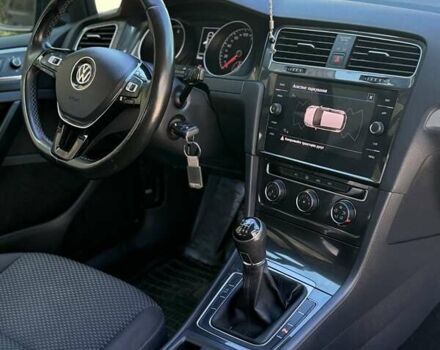 Серый Фольксваген Гольф, объемом двигателя 1.4 л и пробегом 90 тыс. км за 14750 $, фото 9 на Automoto.ua