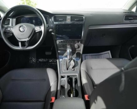 Серый Фольксваген Гольф, объемом двигателя 0 л и пробегом 32 тыс. км за 10000 $, фото 7 на Automoto.ua