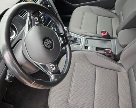 Серый Фольксваген Гольф, объемом двигателя 0 л и пробегом 97 тыс. км за 11999 $, фото 8 на Automoto.ua