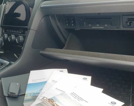 Серый Фольксваген Гольф, объемом двигателя 0 л и пробегом 57 тыс. км за 16999 $, фото 2 на Automoto.ua