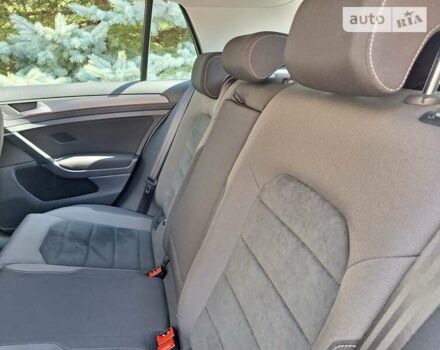 Сірий Фольксваген Гольф, об'ємом двигуна 1.6 л та пробігом 183 тис. км за 14900 $, фото 37 на Automoto.ua