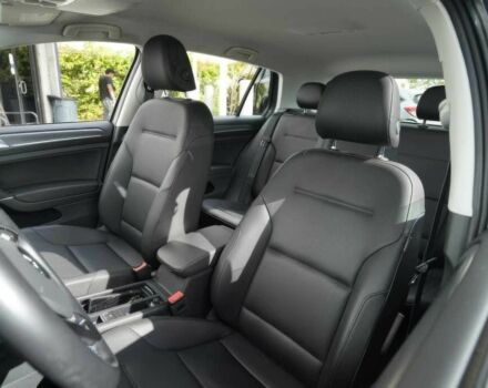 Серый Фольксваген Гольф, объемом двигателя 0 л и пробегом 32 тыс. км за 10000 $, фото 9 на Automoto.ua