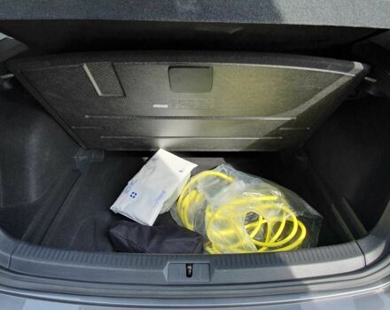 Серый Фольксваген Гольф, объемом двигателя 0 л и пробегом 57 тыс. км за 16999 $, фото 6 на Automoto.ua