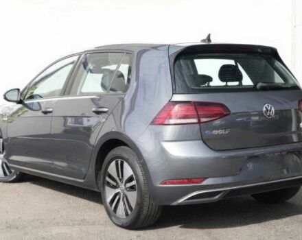 Серый Фольксваген Гольф, объемом двигателя 0 л и пробегом 32 тыс. км за 10000 $, фото 3 на Automoto.ua