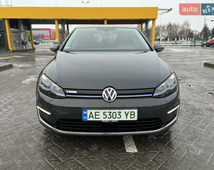 Серый Фольксваген Гольф, объемом двигателя 0 л и пробегом 100 тыс. км за 14500 $, фото 2 на Automoto.ua