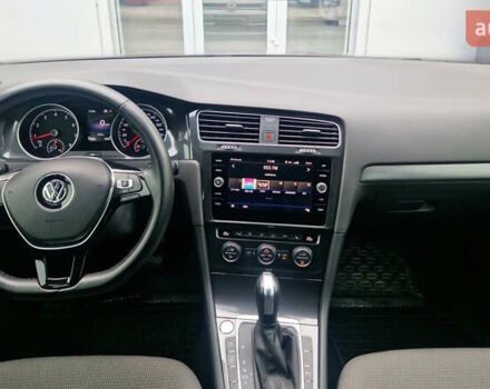 Сірий Фольксваген Гольф, об'ємом двигуна 1.4 л та пробігом 44 тис. км за 19011 $, фото 7 на Automoto.ua