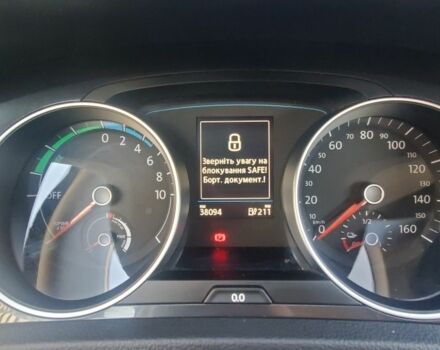 Серый Фольксваген Гольф, объемом двигателя 0 л и пробегом 40 тыс. км за 13000 $, фото 6 на Automoto.ua