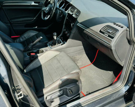 Сірий Фольксваген Гольф, об'ємом двигуна 1.98 л та пробігом 21 тис. км за 20000 $, фото 5 на Automoto.ua