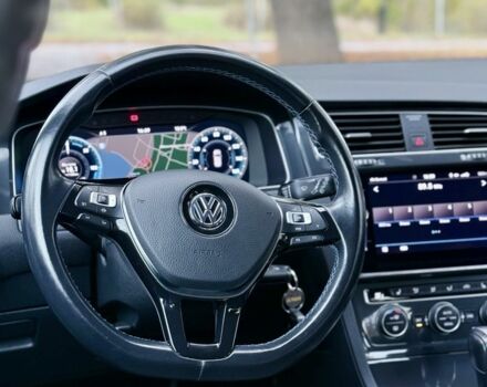 Серый Фольксваген Гольф, объемом двигателя 0 л и пробегом 125 тыс. км за 14550 $, фото 7 на Automoto.ua