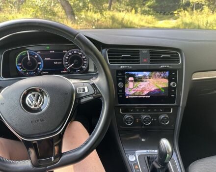 Серый Фольксваген Гольф, объемом двигателя 0 л и пробегом 119 тыс. км за 13500 $, фото 2 на Automoto.ua