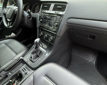 Сірий Фольксваген Гольф, об'ємом двигуна 1.4 л та пробігом 54 тис. км за 17500 $, фото 17 на Automoto.ua