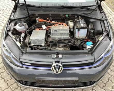 Сірий Фольксваген Гольф, об'ємом двигуна 0 л та пробігом 75 тис. км за 15000 $, фото 2 на Automoto.ua