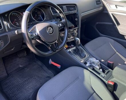 Фольксваген Гольф 2020 у Ужгороді на Automoto.ua Сірий Фольксваген Гольф, об'ємом двигуна 0 л та пробігом 82 тис. км за 16000 $, фото 3 на Automoto.ua