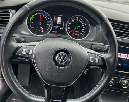 Серый Фольксваген Гольф, объемом двигателя 0 л и пробегом 100 тыс. км за 14500 $, фото 11 на Automoto.ua