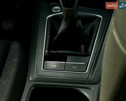 Сірий Фольксваген Гольф, об'ємом двигуна 1.97 л та пробігом 131 тис. км за 20999 $, фото 70 на Automoto.ua