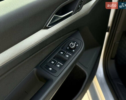 Сірий Фольксваген Гольф, об'ємом двигуна 1.97 л та пробігом 131 тис. км за 20999 $, фото 50 на Automoto.ua