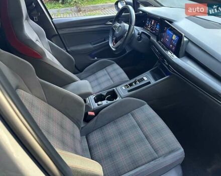 Серый Фольксваген Гольф, объемом двигателя 2 л и пробегом 32 тыс. км за 33000 $, фото 30 на Automoto.ua