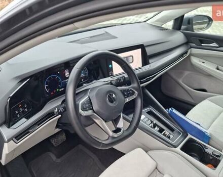 Серый Фольксваген Гольф, объемом двигателя 2 л и пробегом 146 тыс. км за 23333 $, фото 33 на Automoto.ua