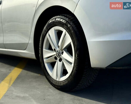 Сірий Фольксваген Гольф, об'ємом двигуна 1.97 л та пробігом 131 тис. км за 20999 $, фото 32 на Automoto.ua