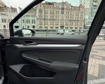 Серый Фольксваген Гольф, объемом двигателя 1.6 л и пробегом 44 тыс. км за 22100 $, фото 18 на Automoto.ua