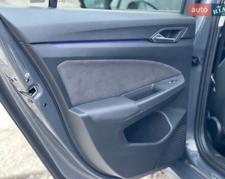 Серый Фольксваген Гольф, объемом двигателя 1.97 л и пробегом 46 тыс. км за 31000 $, фото 18 на Automoto.ua