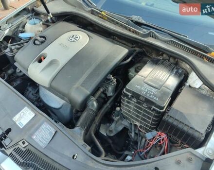 Серый Фольксваген Гольф, объемом двигателя 1.4 л и пробегом 155 тыс. км за 4650 $, фото 7 на Automoto.ua