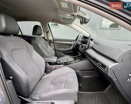 Серый Фольксваген Гольф, объемом двигателя 1.39 л и пробегом 7 тыс. км за 31900 $, фото 51 на Automoto.ua