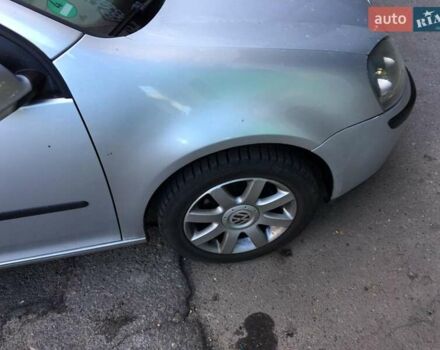 Серый Фольксваген Гольф, объемом двигателя 1.4 л и пробегом 240 тыс. км за 5400 $, фото 3 на Automoto.ua