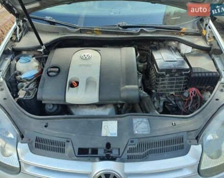 Серый Фольксваген Гольф, объемом двигателя 1.4 л и пробегом 155 тыс. км за 4650 $, фото 6 на Automoto.ua