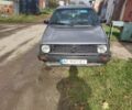 Серый Фольксваген Гольф, объемом двигателя 1.6 л и пробегом 390 тыс. км за 1250 $, фото 1 на Automoto.ua
