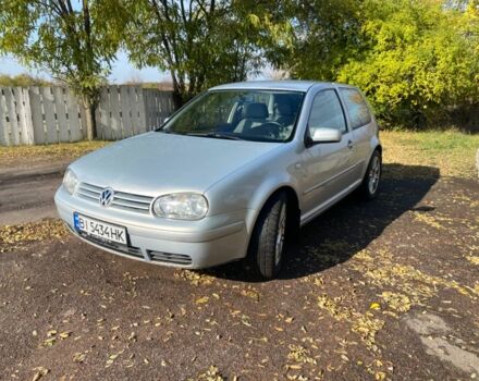 Серый Фольксваген Гольф, объемом двигателя 1.6 л и пробегом 200 тыс. км за 3100 $, фото 2 на Automoto.ua