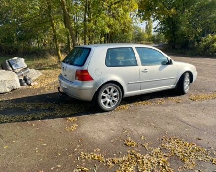 Серый Фольксваген Гольф, объемом двигателя 1.6 л и пробегом 200 тыс. км за 3100 $, фото 5 на Automoto.ua