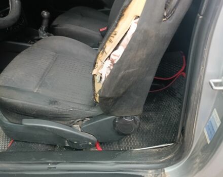 Серый Фольксваген Гольф, объемом двигателя 1.4 л и пробегом 255 тыс. км за 2800 $, фото 7 на Automoto.ua