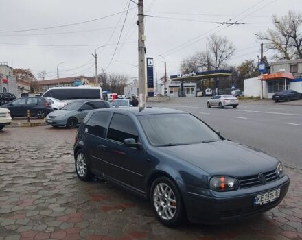 Серый Фольксваген Гольф, объемом двигателя 1.4 л и пробегом 300 тыс. км за 4500 $, фото 2 на Automoto.ua