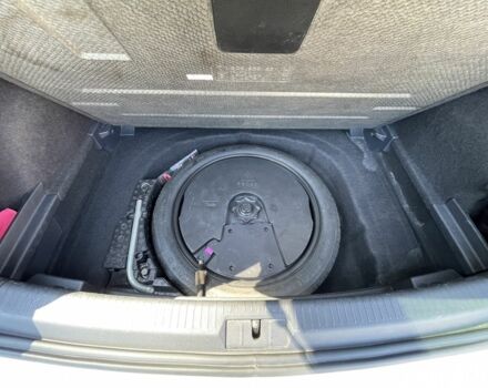 Серый Фольксваген Гольф, объемом двигателя 2 л и пробегом 140 тыс. км за 10000 $, фото 22 на Automoto.ua